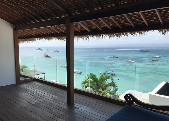 Playgrounds Wave Lembongan Hotel