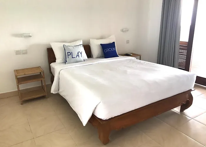 Playgrounds Wave Lembongan Hotel 3*